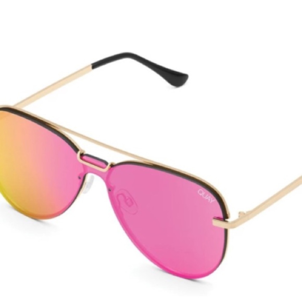 NEW ! Rare Quay Australia Notorious Gold Frame Pink Lens Sunglasses *READ